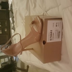 Dress shoes